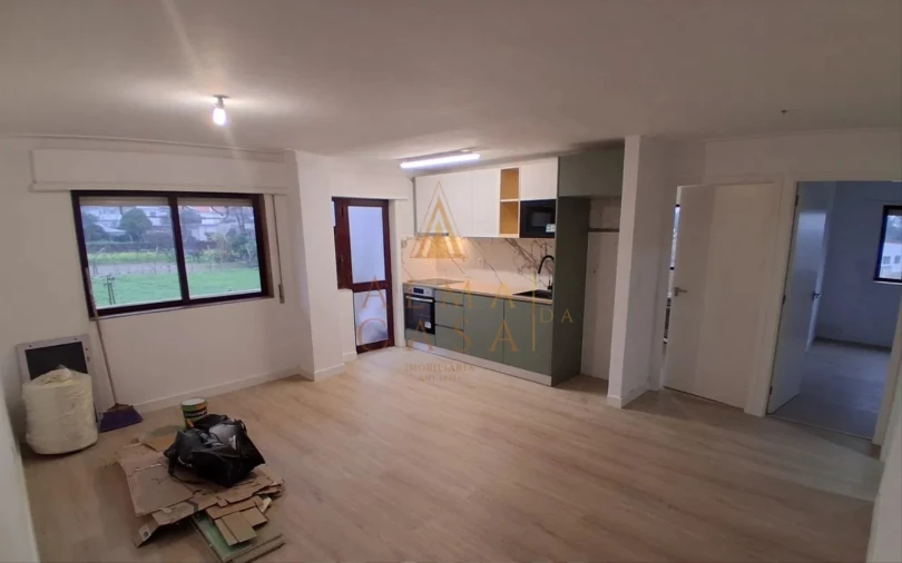 Apartamento T2 para Venda em Rio Tinto Foto 2