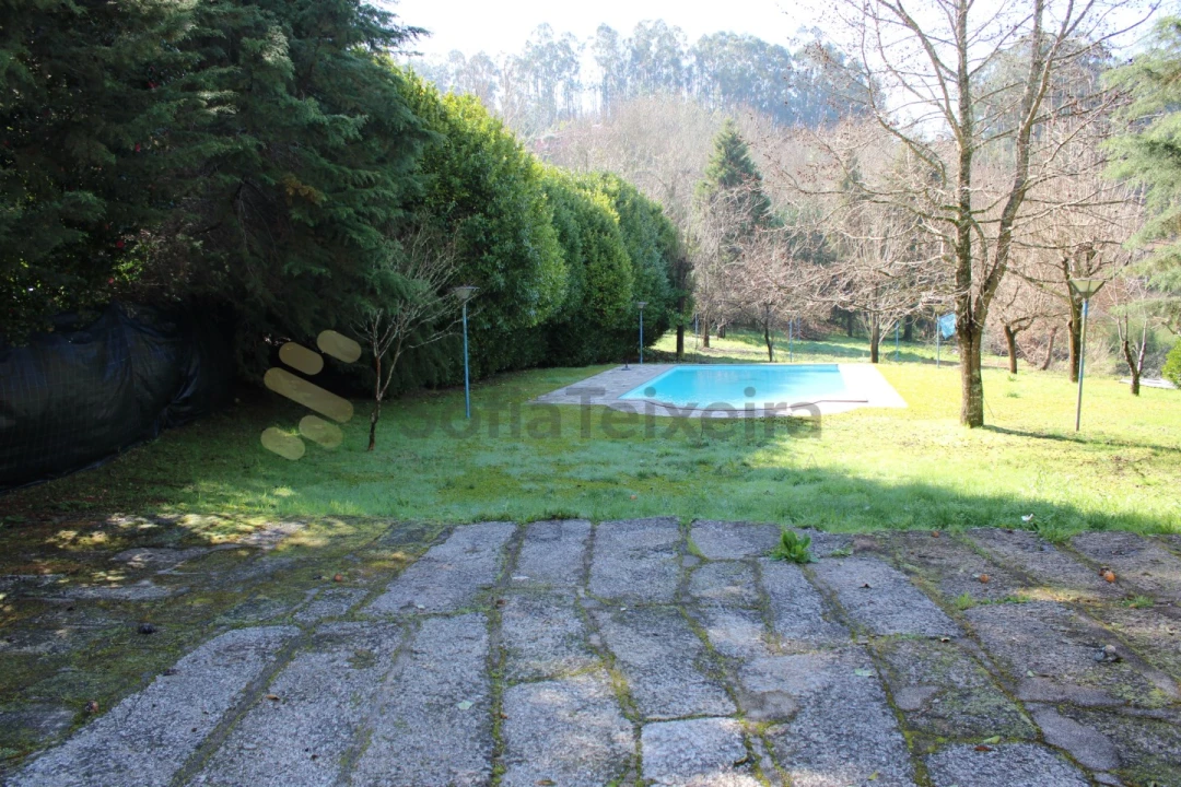 Moradia T6 para Venda em Vila Boa de Quires e Maureles Foto 6