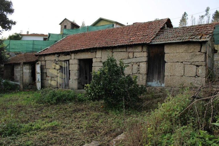 Moradia T3 para Venda em Vila Boa de Quires e Maureles Foto 16