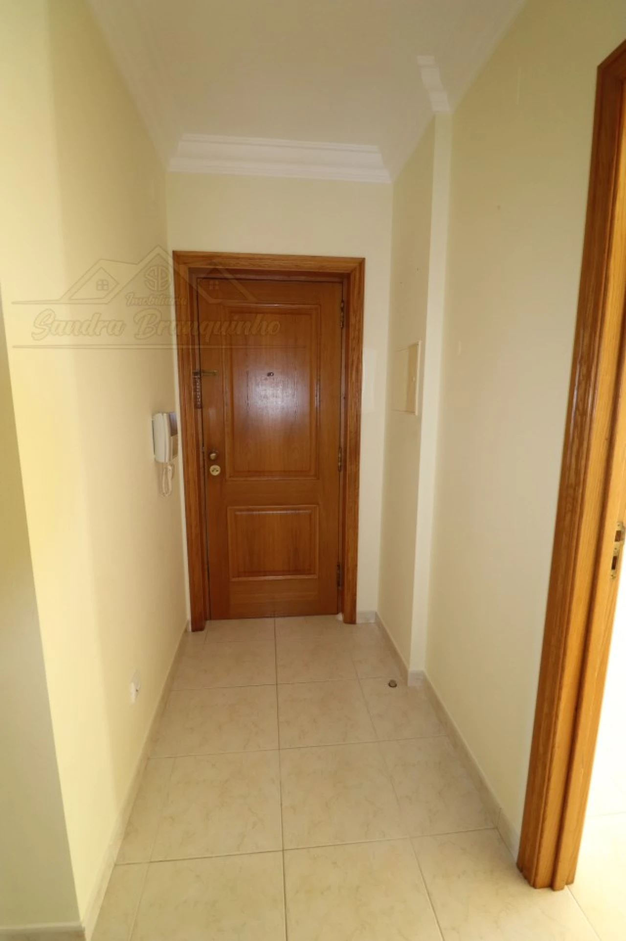 Apartamento T2 para Venda em Bombarral e Vale Covo Foto 3