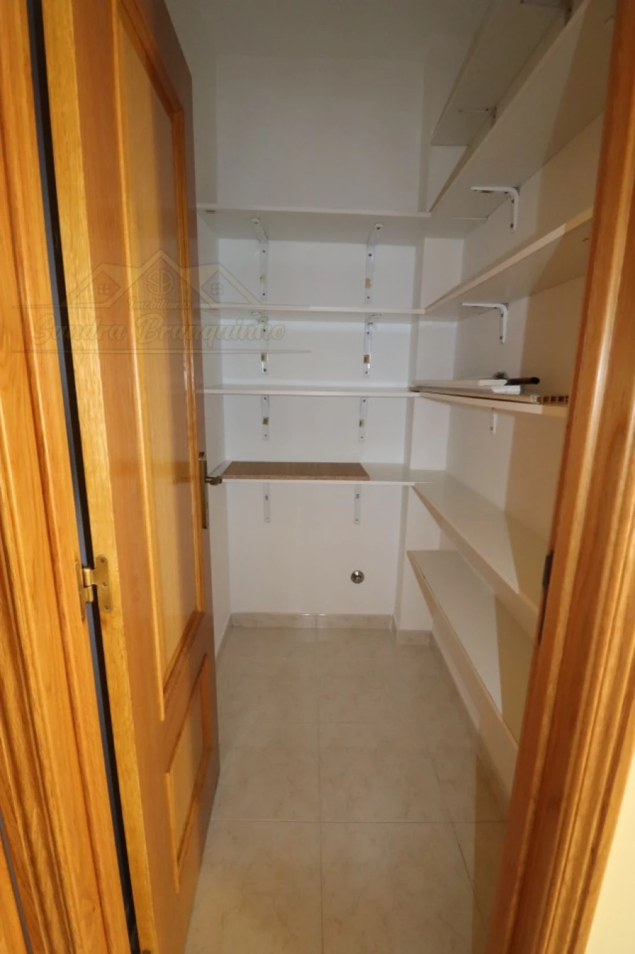 Apartamento T2 para Venda em Bombarral e Vale Covo Foto 4