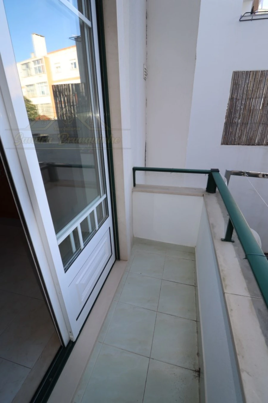 Apartamento T2 para Venda em Bombarral e Vale Covo Foto 11