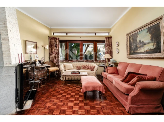 Moradia T8 para Venda em Montijo e Afonsoeiro Foto 4