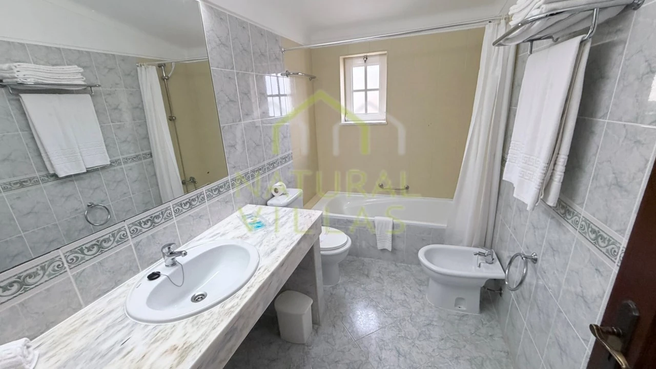 Moradia para Venda em Albufeira e Olhos de Água Foto 12