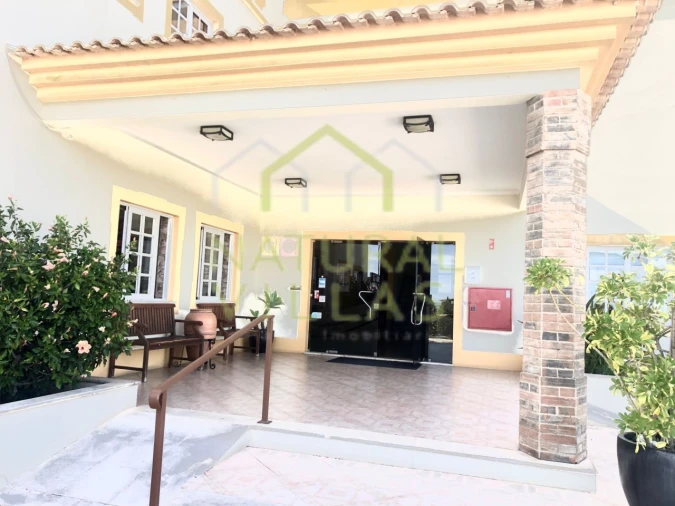 Apartamento T1 para Venda em Albufeira e Olhos de Água Foto 19