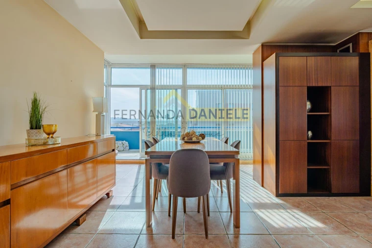 Apartamento T3 para Venda em Esmoriz Foto 3