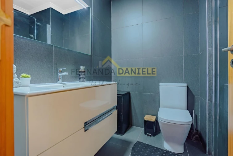 Apartamento T3 para Venda em Esmoriz Foto 24