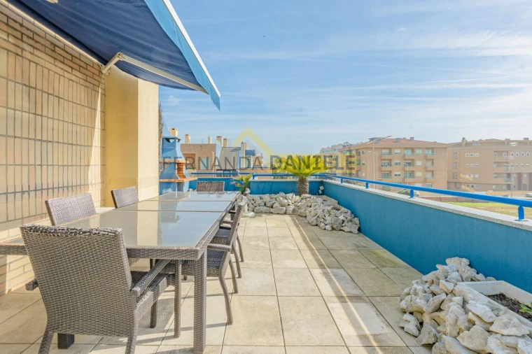 Apartamento T3 para Venda em Esmoriz Foto 4