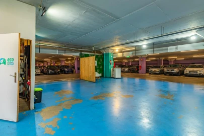 Negócio para Arrendamento em São João da Madeira