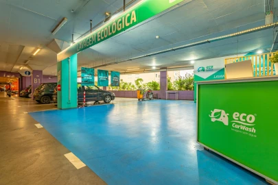 Negócio para Arrendamento em São João da Madeira