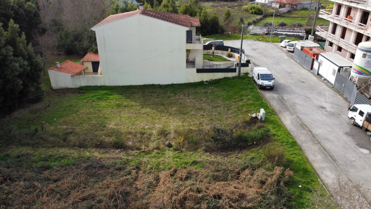 Terreno para Venda em Mundão Foto 6