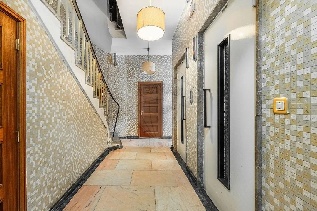 Apartamento T4 para Venda em Paranhos Foto 20