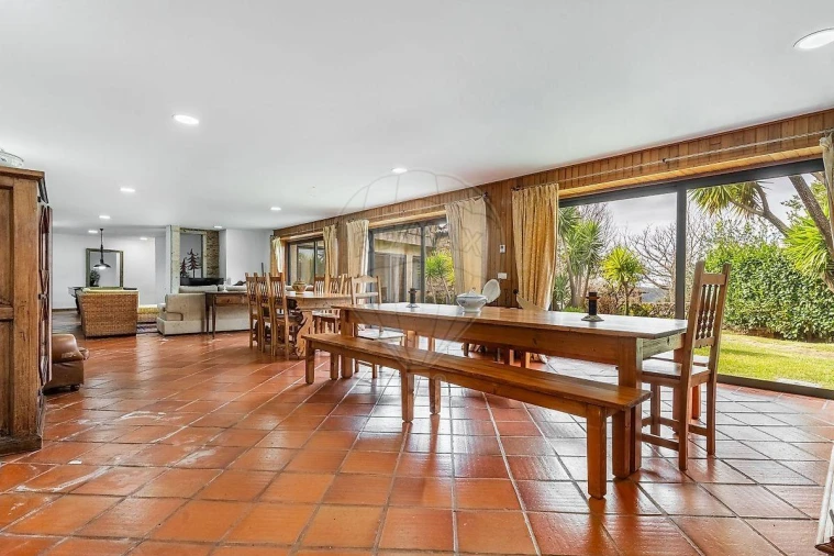 Moradia T7 para Venda em Dem Foto 5