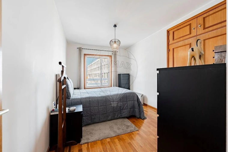 Apartamento T1 para Venda em Paranhos Foto 22