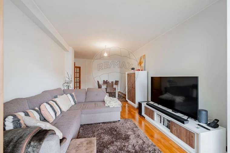 Apartamento T1 para Venda em Paranhos Foto 9