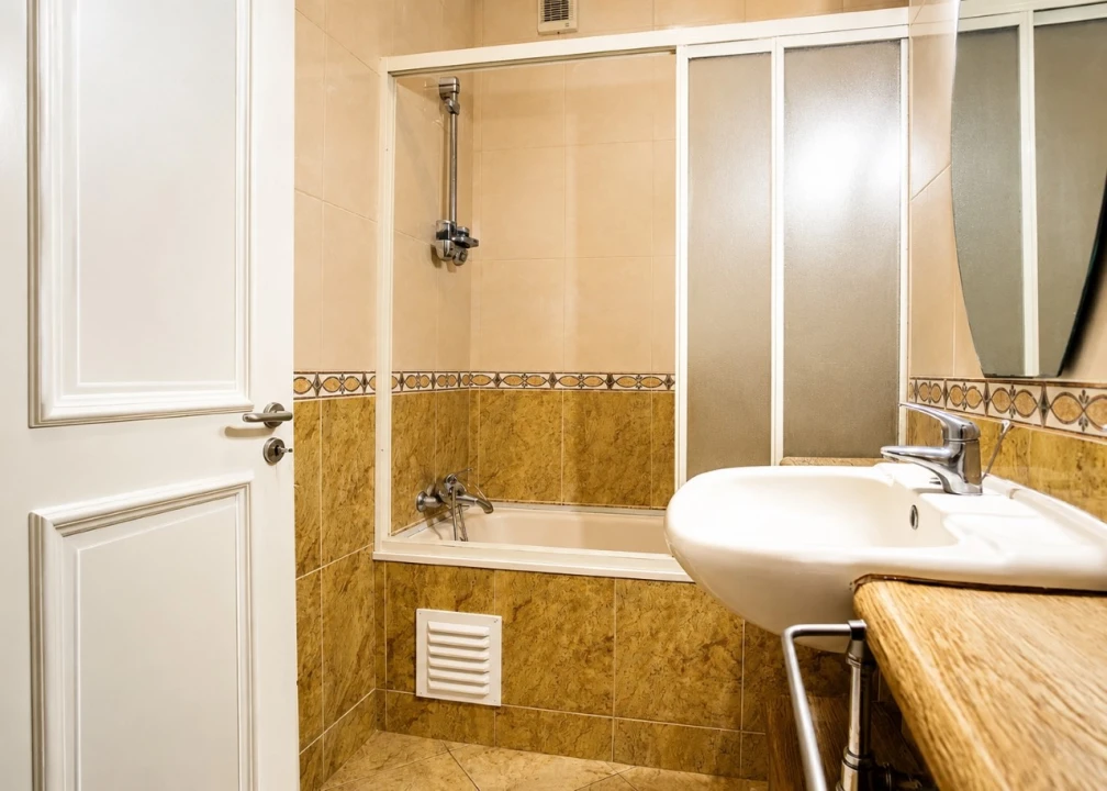 Apartamento T4 para Venda em Glória e Vera Cruz Foto 14