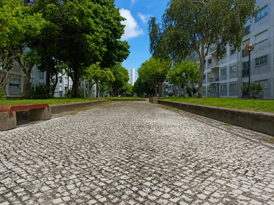 Apartamento T4 para Venda em Glória e Vera Cruz Foto 25