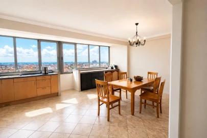 Apartamento T4 para Venda em Glória e Vera Cruz