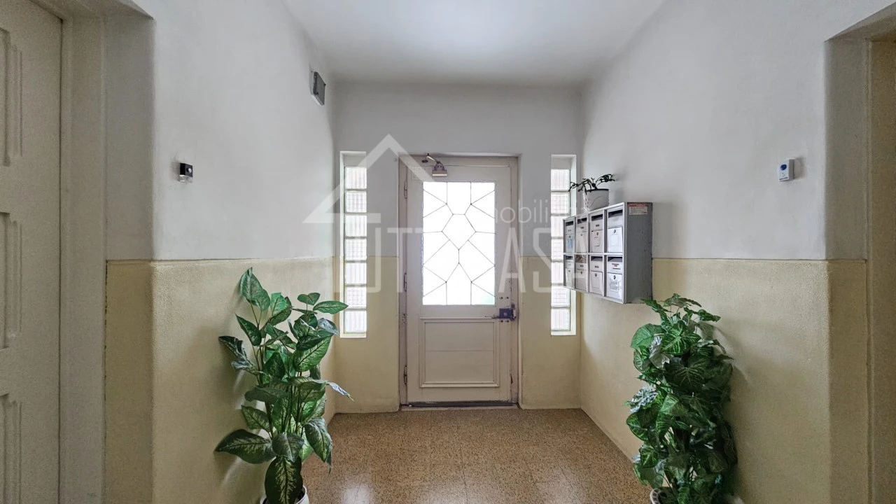 Apartamento T2 para Venda em Venda do Pinheiro e Santo Estêvão das Galés Foto 2