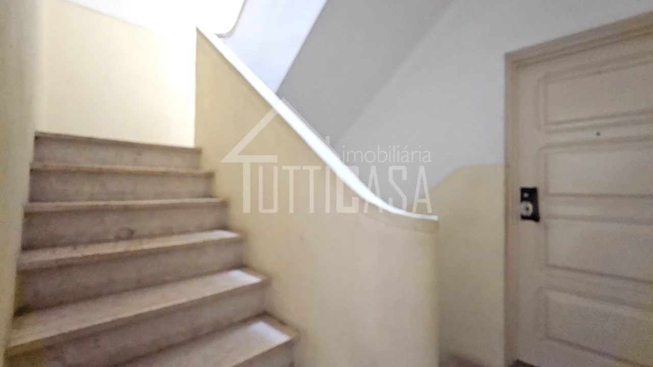 Apartamento T2 para Venda em Venda do Pinheiro e Santo Estêvão das Galés Foto 4