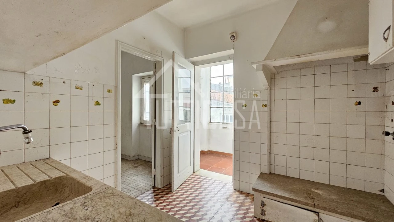 Apartamento T2 para Venda em Venda do Pinheiro e Santo Estêvão das Galés Foto 15