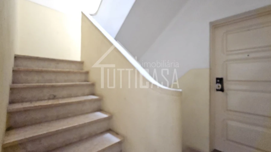 Apartamento T2 para Venda em Venda do Pinheiro e Santo Estêvão das Galés Foto 4