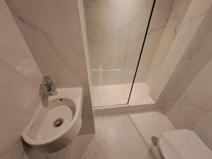 Moradia T5 para Venda em Charneca de Caparica e Sobreda Foto 13