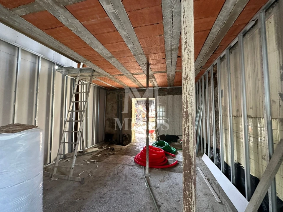 Apartamento T2 para Venda em Barroselas e Carvoeiro Foto 2