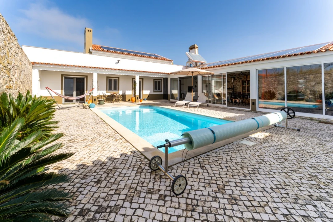 Moradia T3 para Venda em Caldas da Rainha - Santo Onofre e Serra do Bouro Foto 1