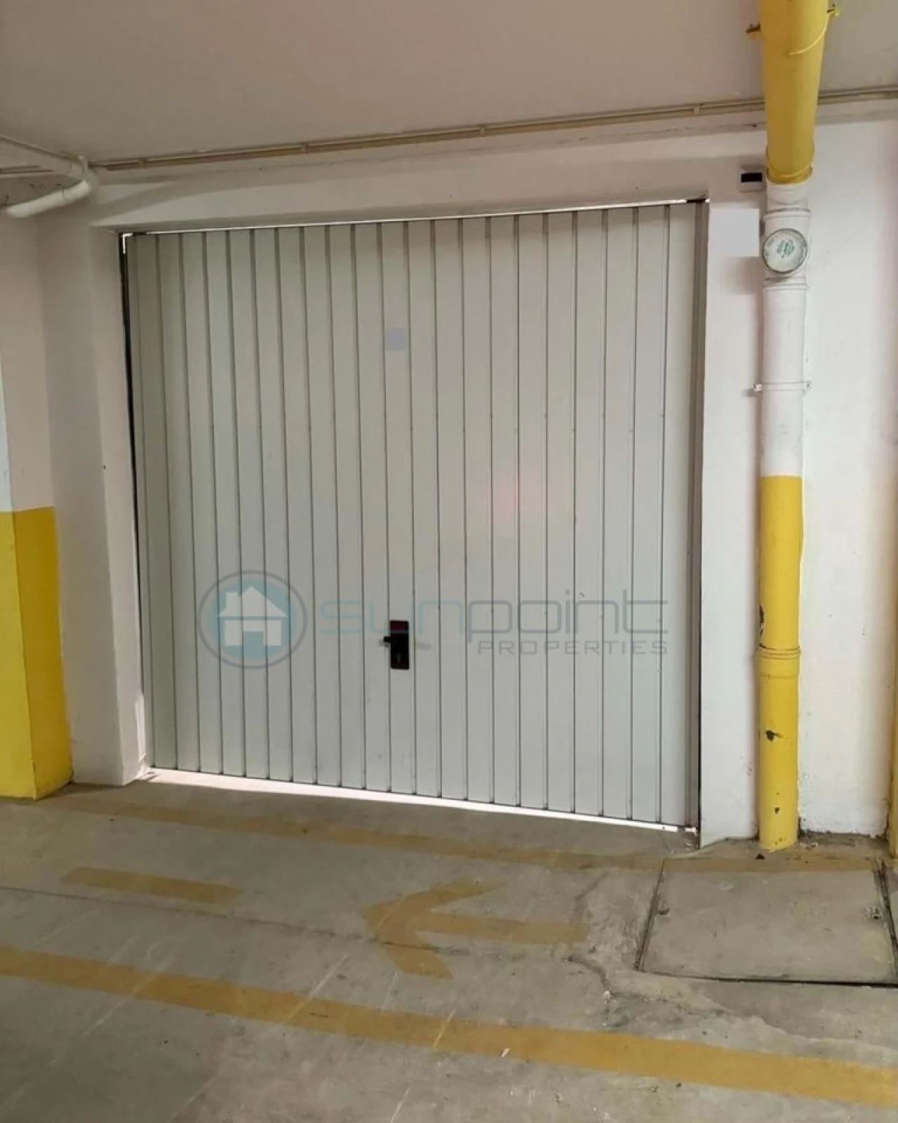 Garagem para Venda em Luz Foto 2