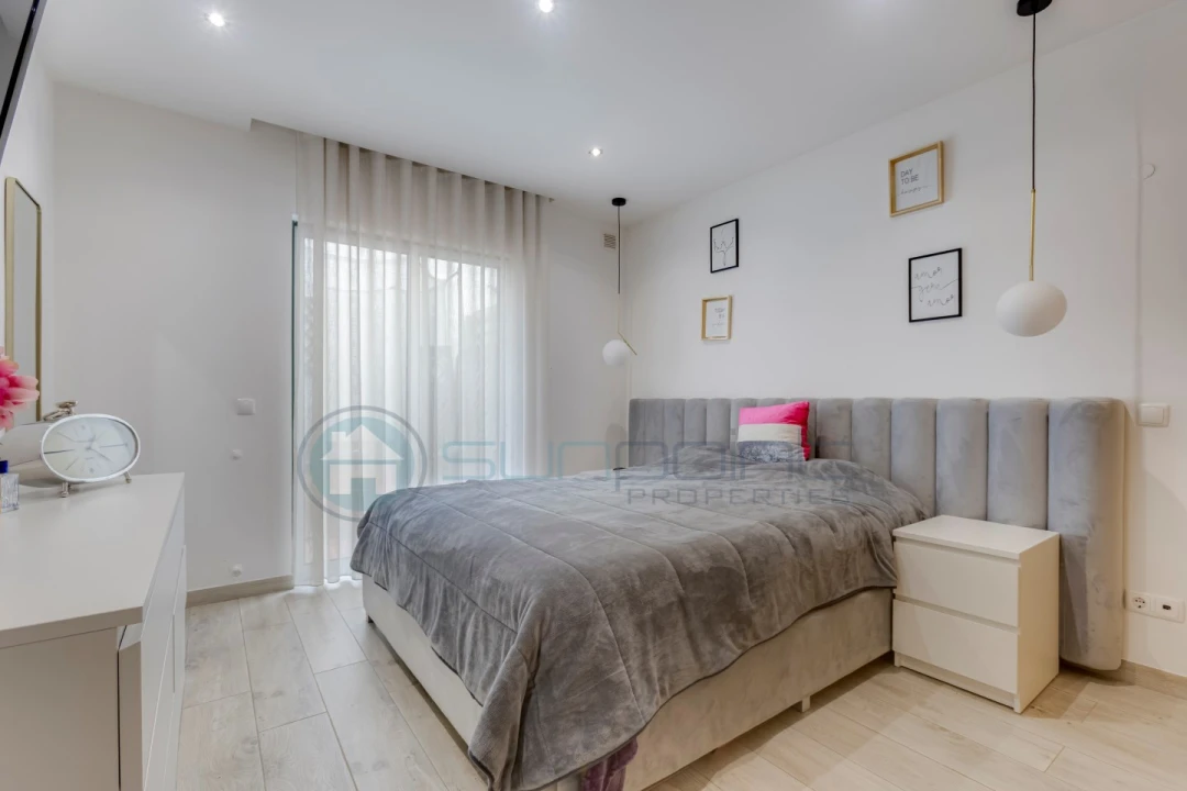 Moradia T2 para Venda em Luz Foto 11