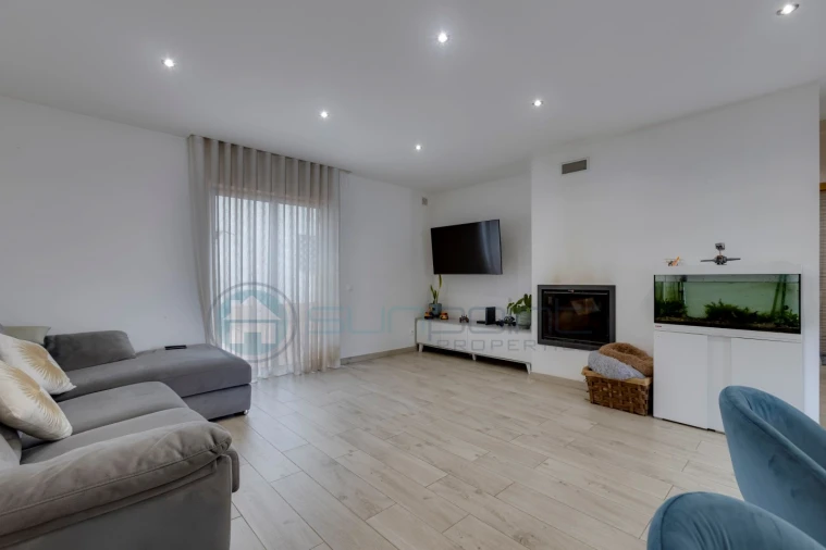 Moradia T2 para Venda em Luz Foto 7