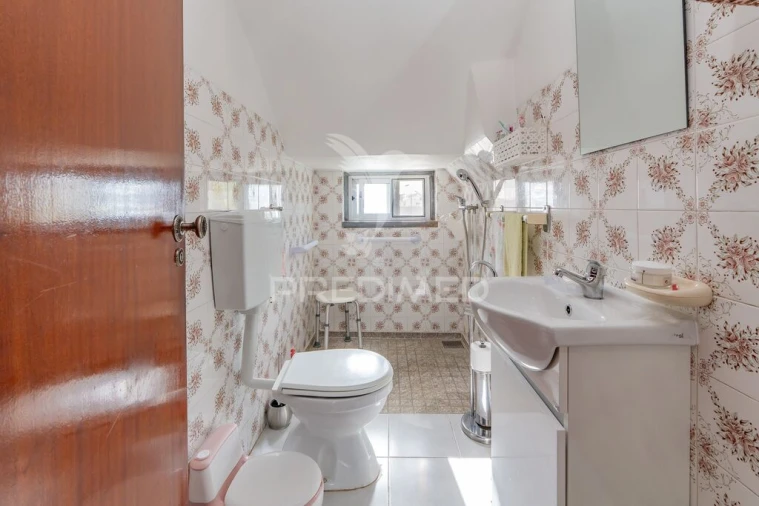 Moradia T3 para Venda em Arruda dos Vinhos Foto 8