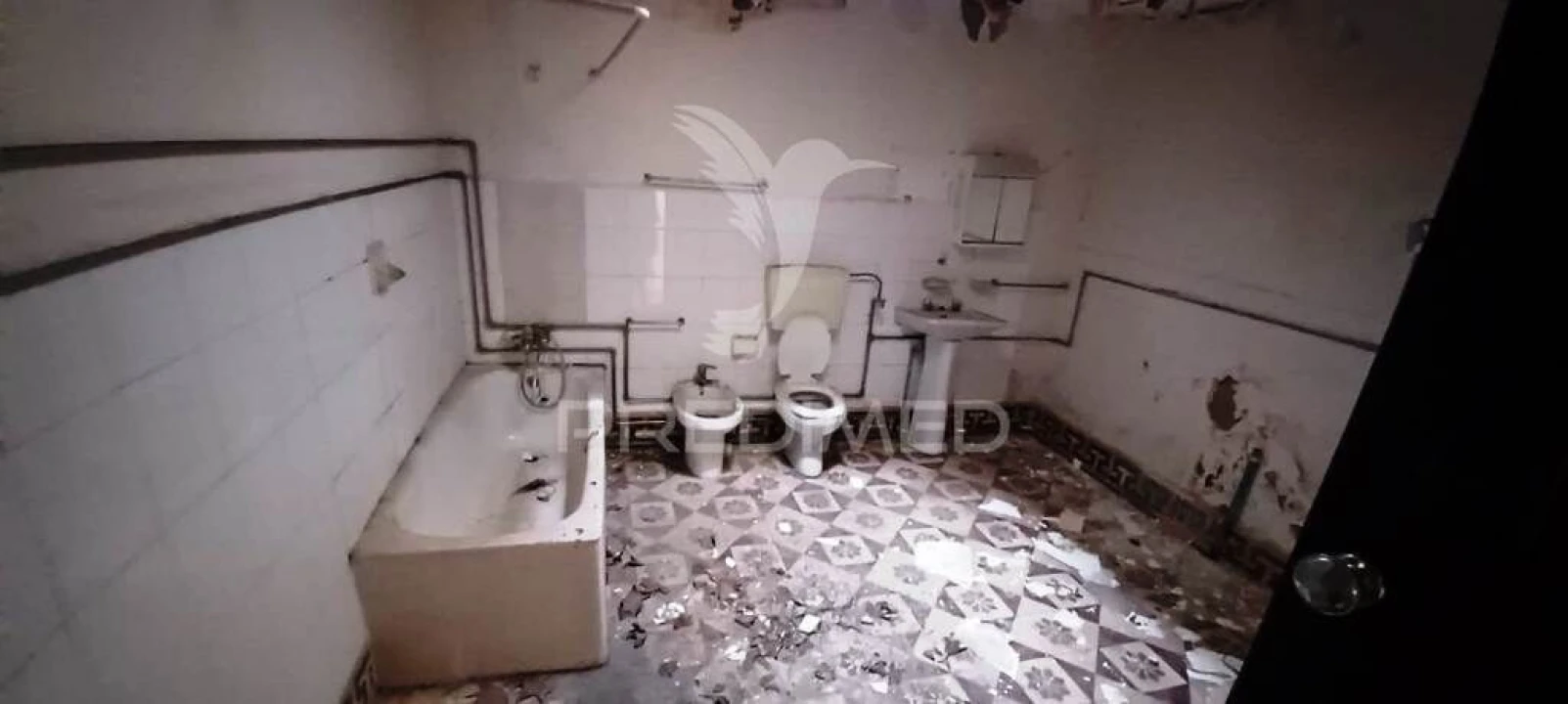 Moradia T6 para Venda em Ribeira de Nisa e Carreiras Foto 5