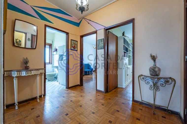 Moradia T3 para Venda em Pedrouços Foto 2