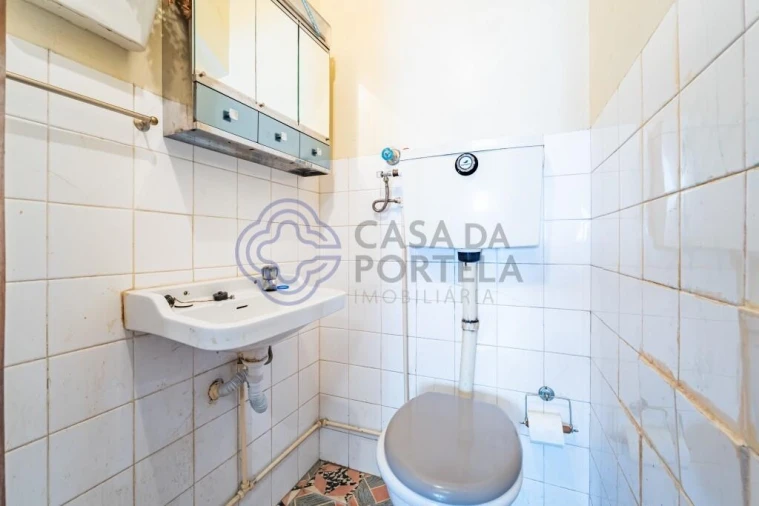 Moradia T3 para Venda em Pedrouços Foto 16