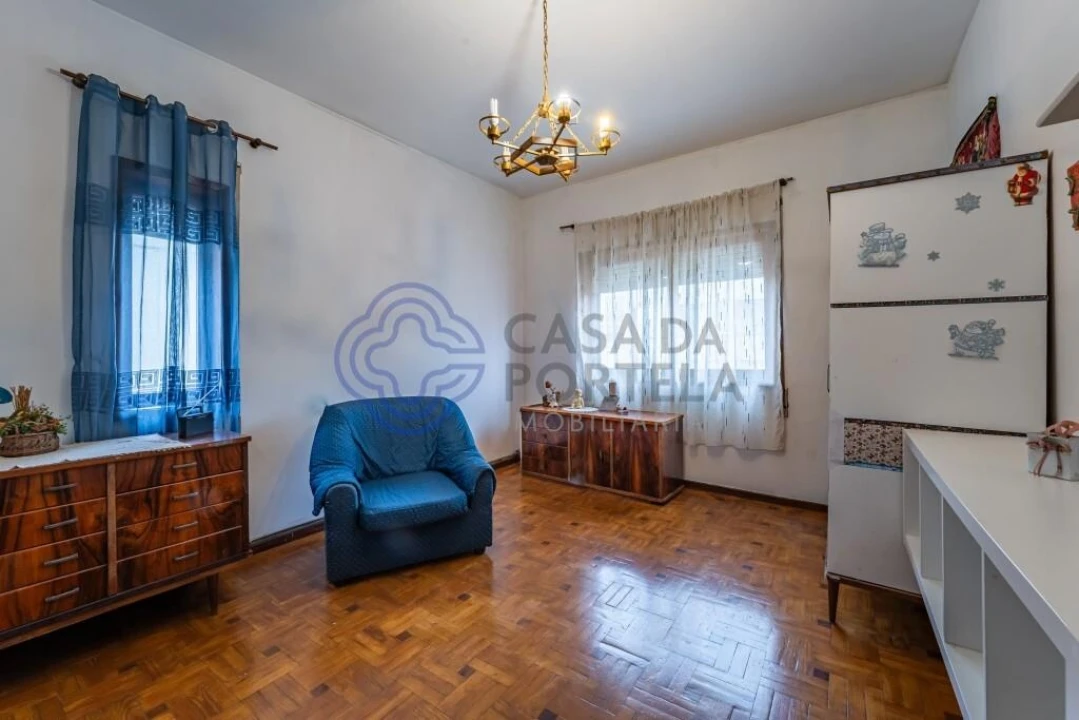 Moradia T3 para Venda em Pedrouços Foto 5