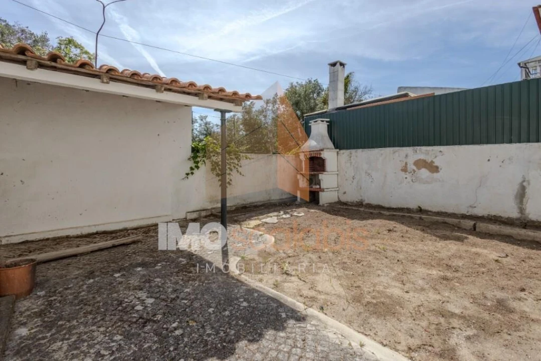 Moradia T4 para Venda em Romeira e Várzea Foto 35