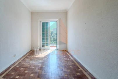 Moradia T4 para Venda em Romeira e Várzea