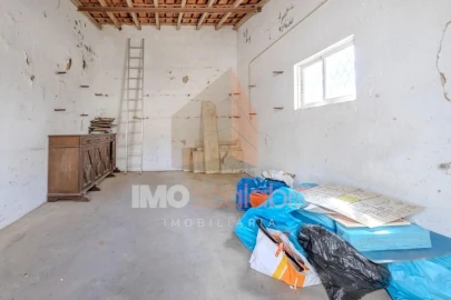 Moradia T4 para Venda em Romeira e Várzea
