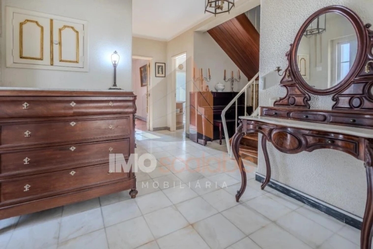 Moradia T4 para Venda em Romeira e Várzea Foto 3