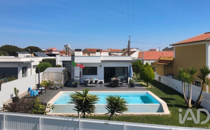 Moradia T3 para Arrendamento em Silveira Foto 17