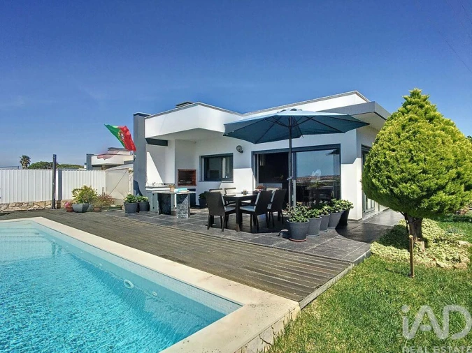 Moradia T3 para Arrendamento em Silveira Foto 26