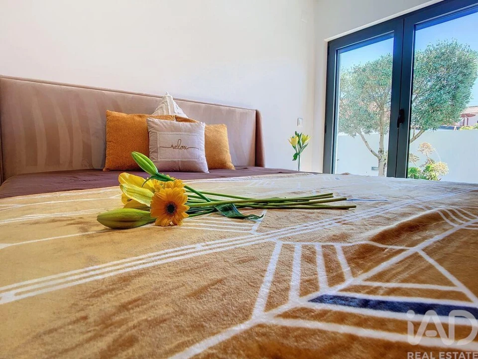 Moradia T3 para Arrendamento em Silveira Foto 12