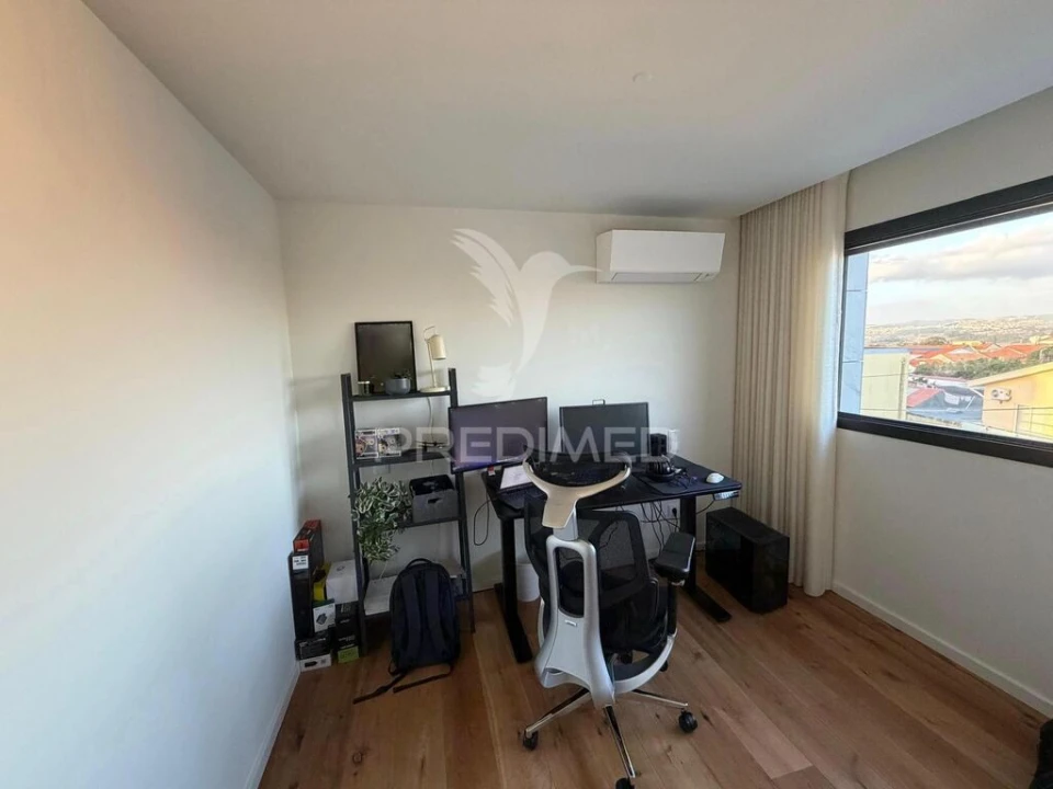 Apartamento T2 para Venda em Oliveira do Douro Foto 10