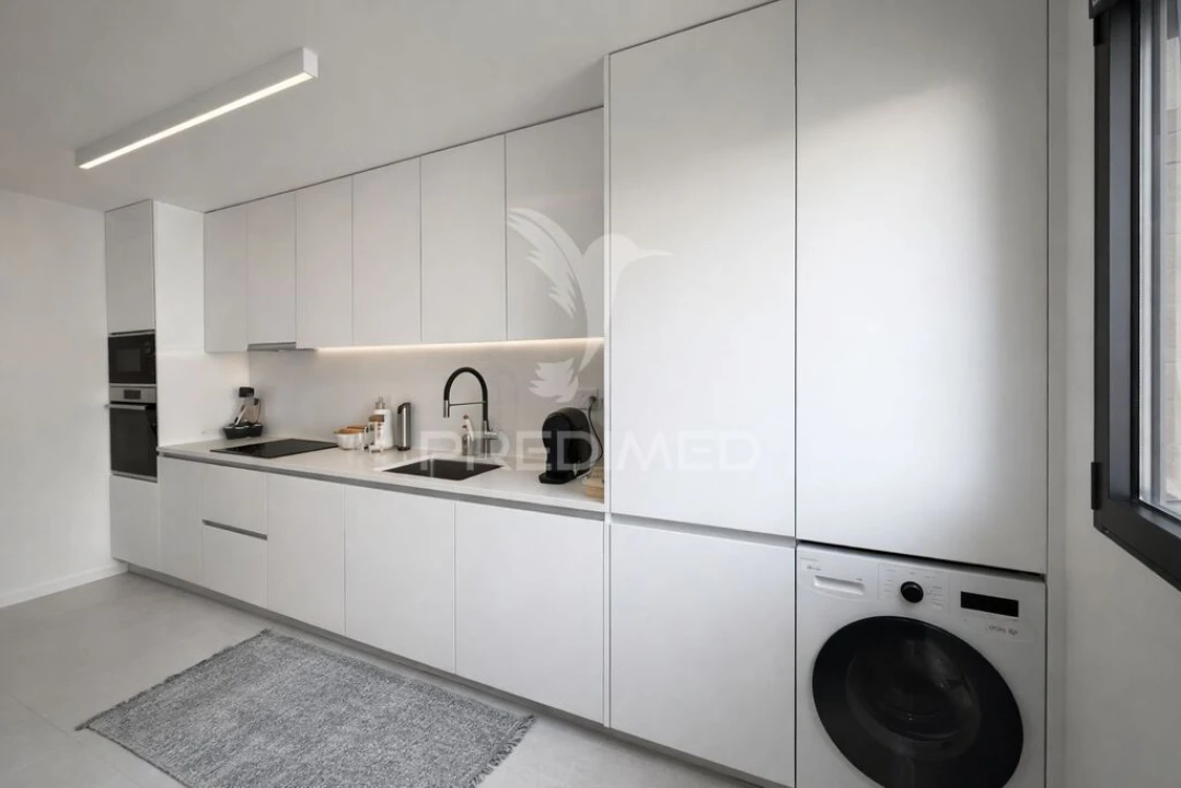 Apartamento T2 para Venda em Oliveira do Douro Foto 3