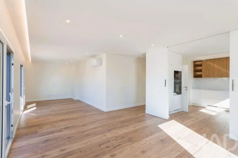 Apartamento T2 para Venda em Cascais e Estoril Foto 4