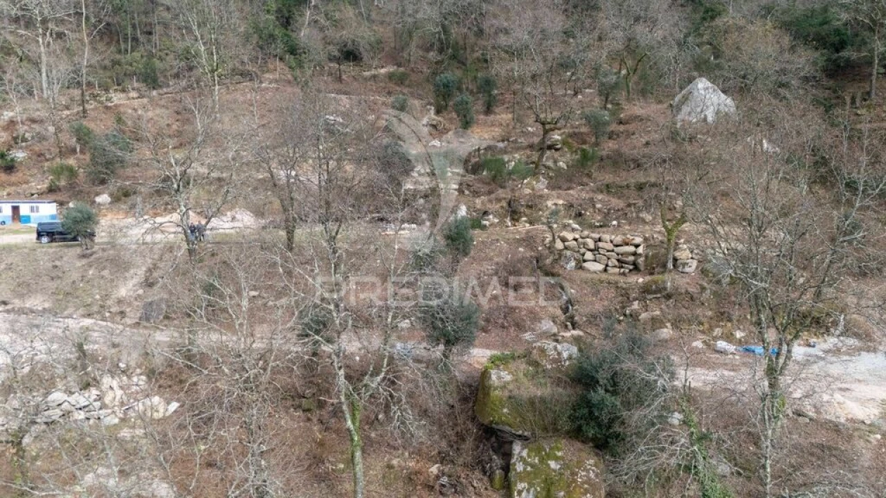 Terreno para Venda em Chamoim e Vilar Foto 10