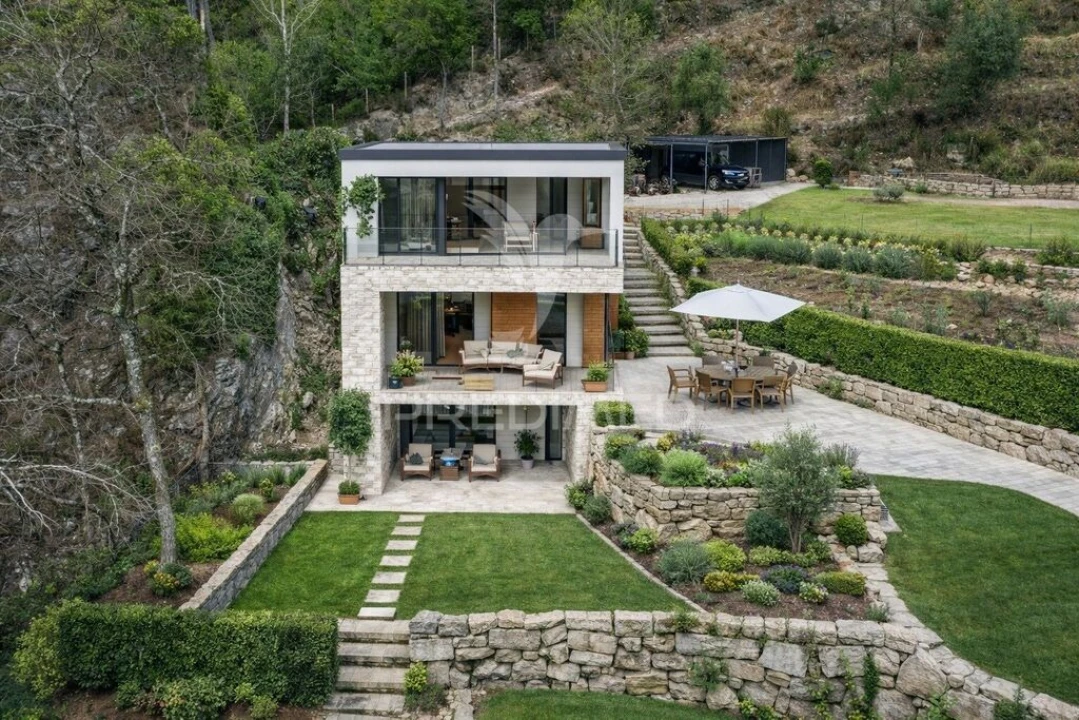 Terreno para Venda em Chamoim e Vilar Foto 1