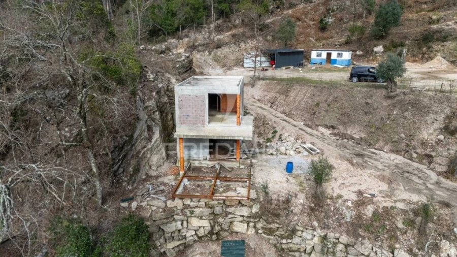 Terreno para Venda em Chamoim e Vilar Foto 2